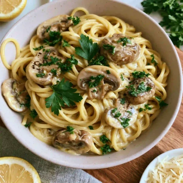 healthy Creamy Mushroom Pasta