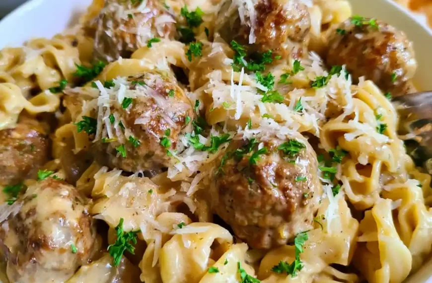 One Pot Swedish Meatball Pasta